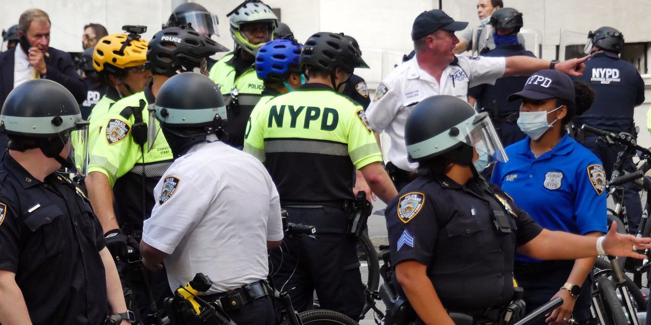 NYPD reacts to video of casually dressed officers pulling protestor into a plain marked van