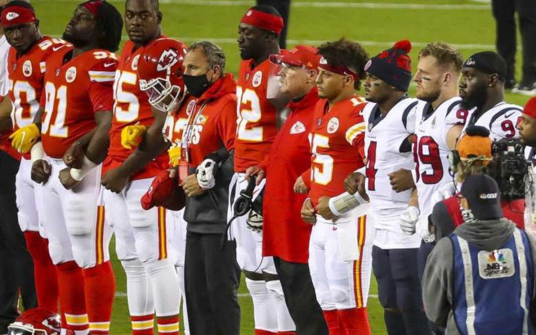Fans boo as Texans and Chiefs Unite in Silence
