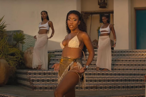 Sevyn Streeter glistens in new “Kissez” visual featuring Davido